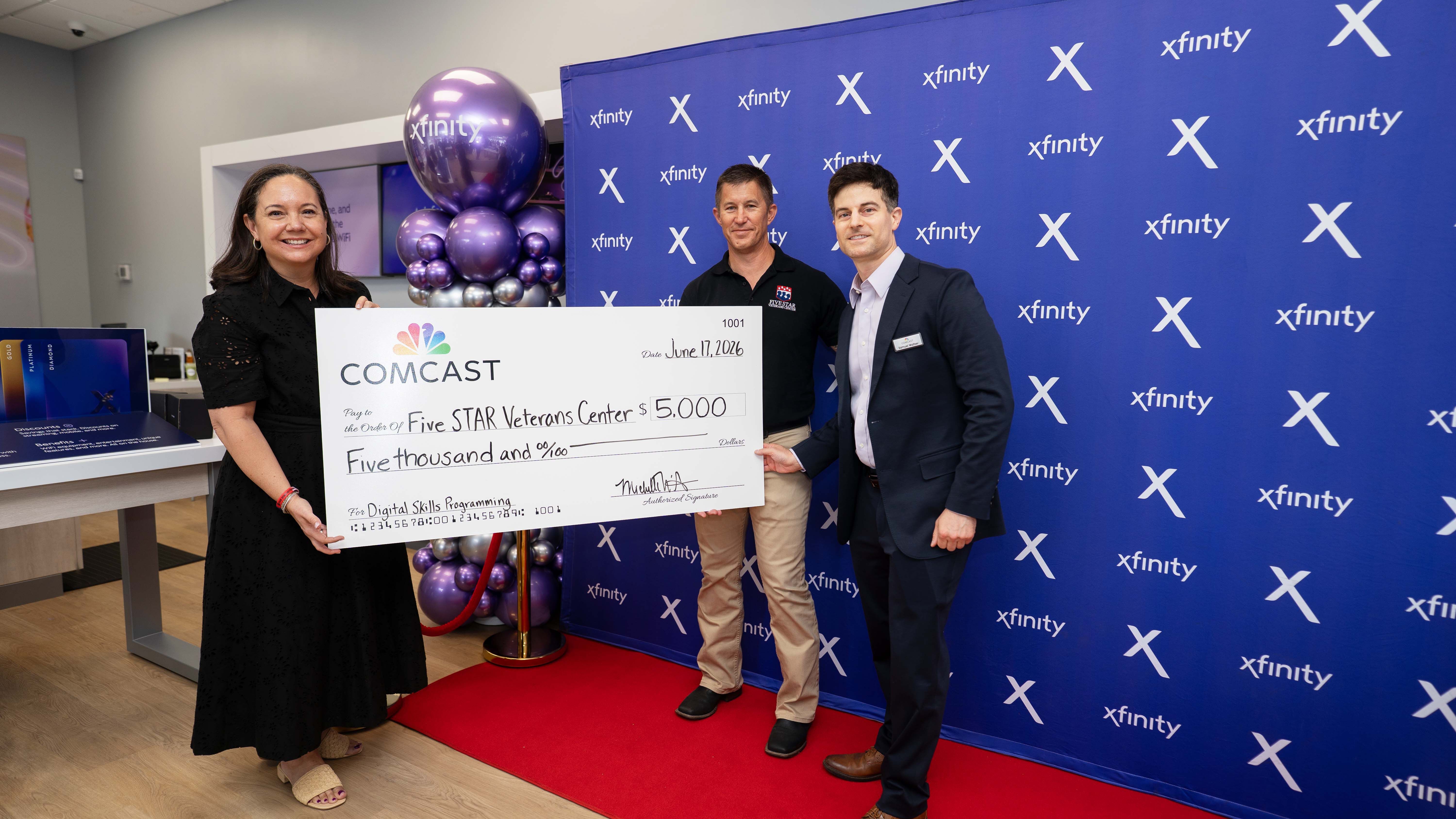 Comcast presents a 5000 contribution to Five STAR Veterans Center in support of the organizations work serving local veterans.